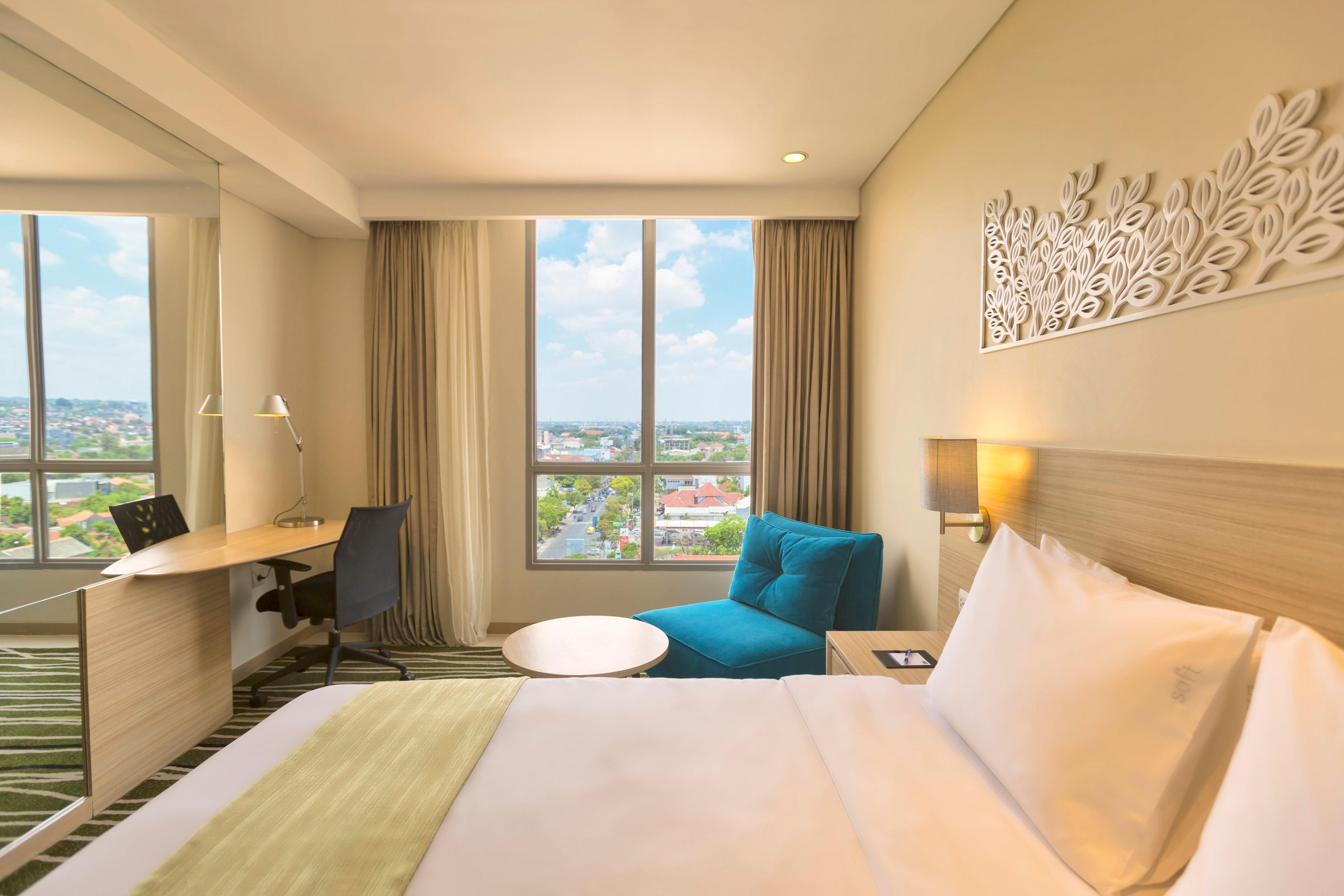 Holiday Inn Express Semarang Simpang Lima By Ihg Exterior foto