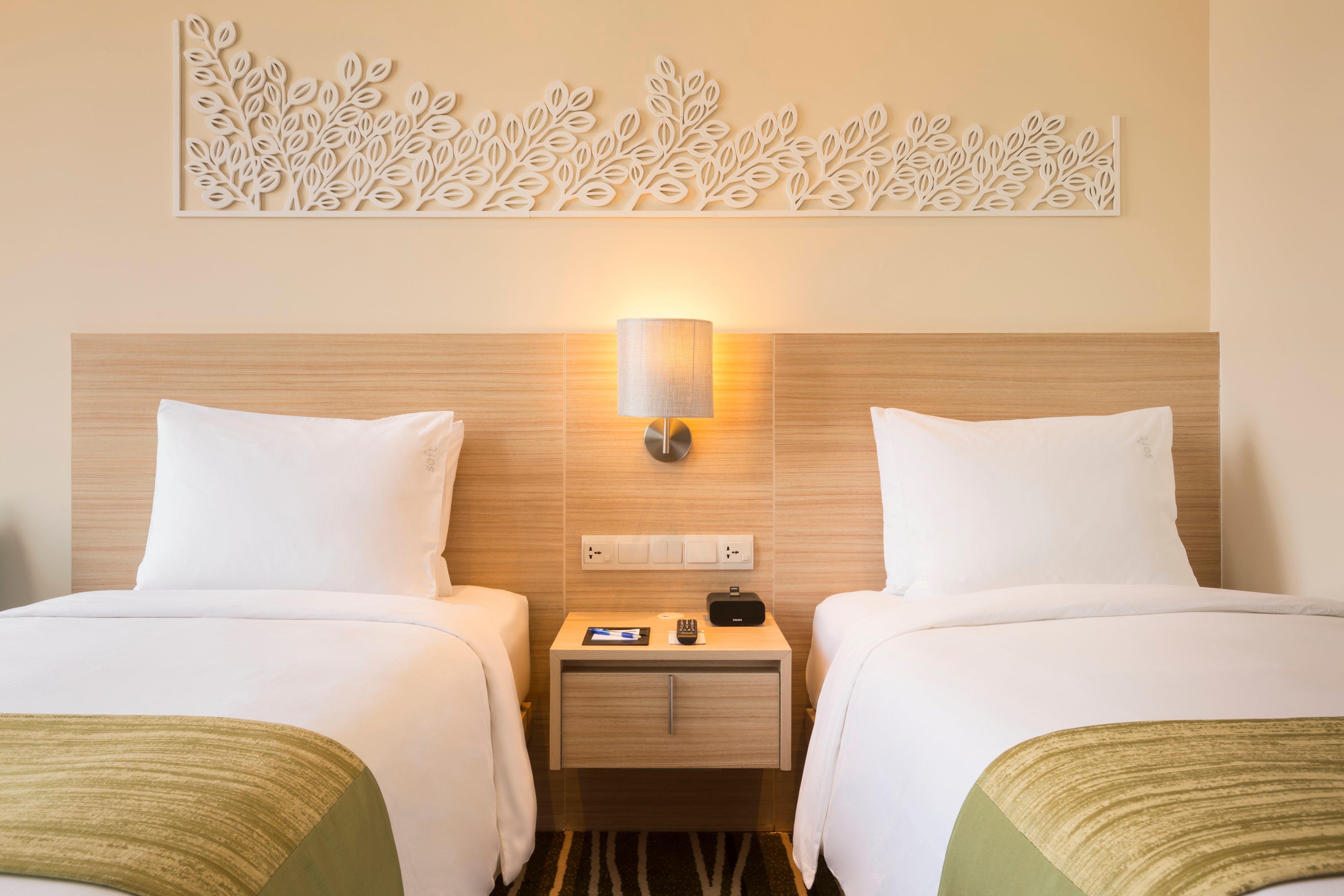 Holiday Inn Express Semarang Simpang Lima By Ihg Exterior foto
